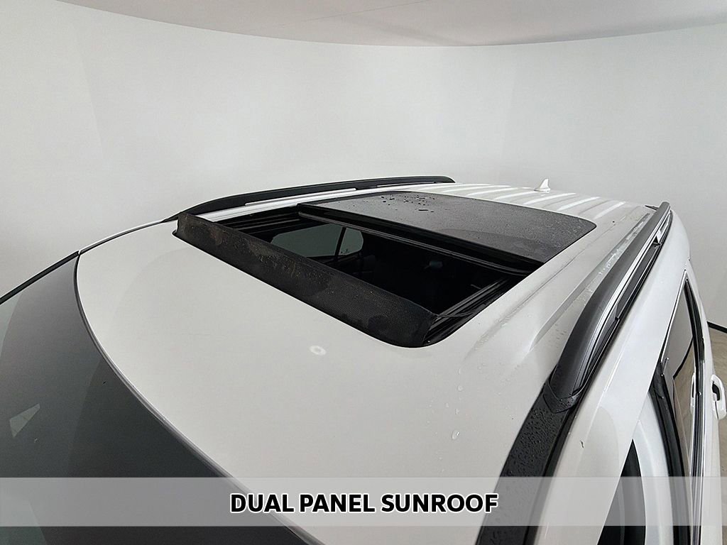 Used 2023 Ford Explorer ST w/ Equipment Group 401A image 4