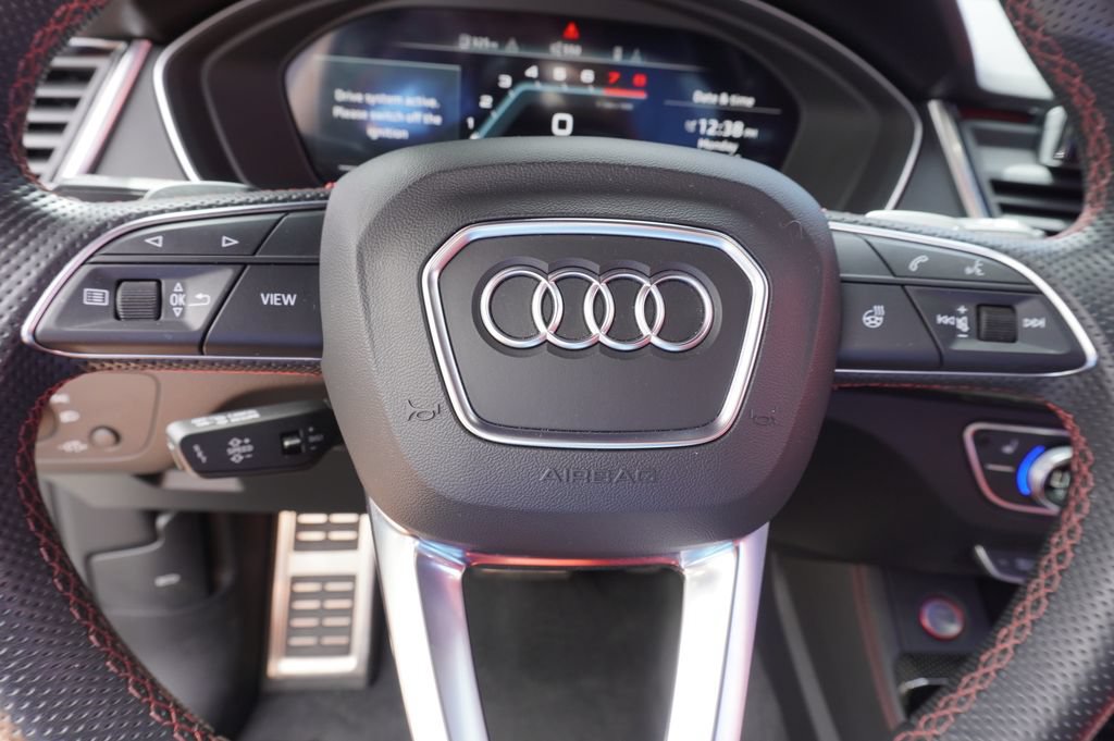 Used 2021 Audi SQ5 Premium Plus w/ Premium Plus Package AWD/4WD image 18