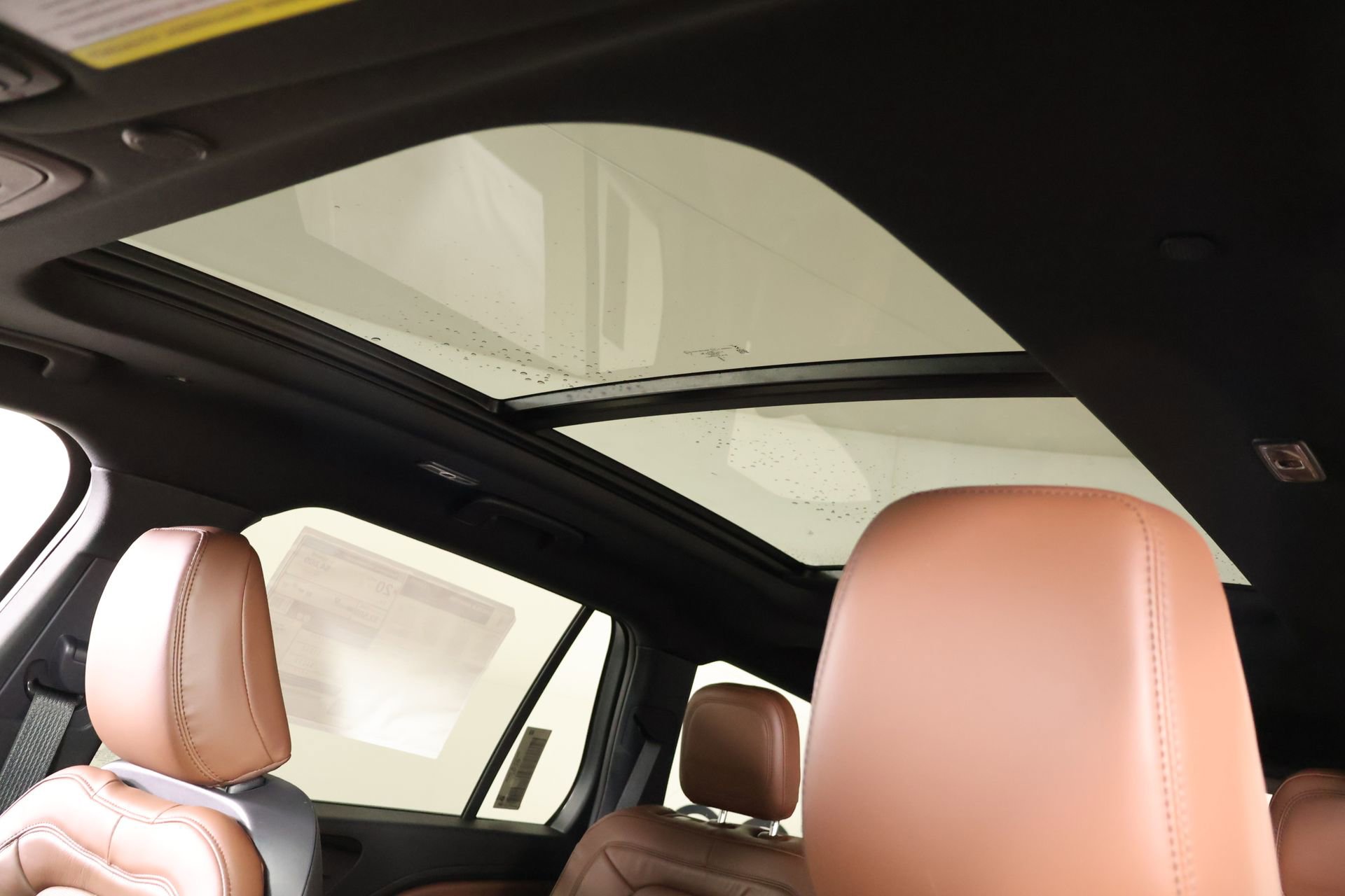 New 2026 Lincoln Aviator Reserve AWD/4WD image 16