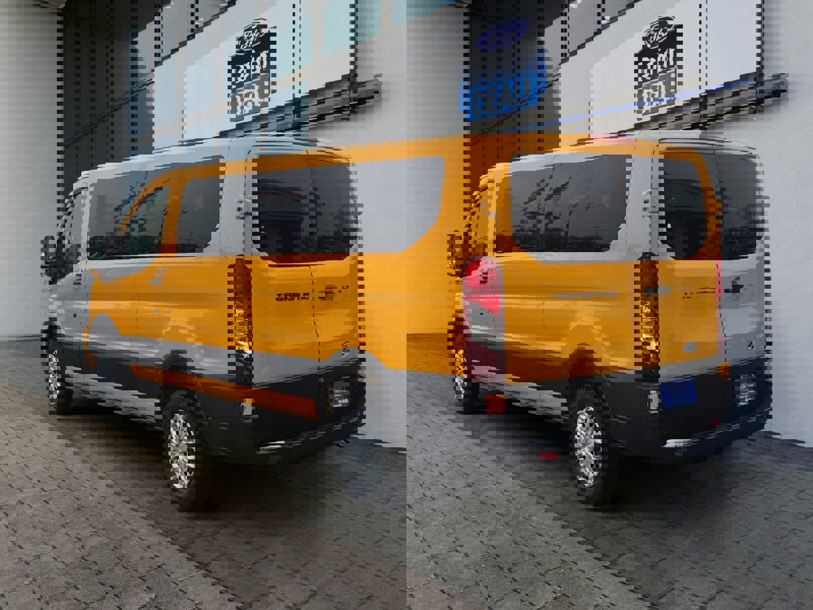 Certified 2026 Ford Transit 350 XLT image 5