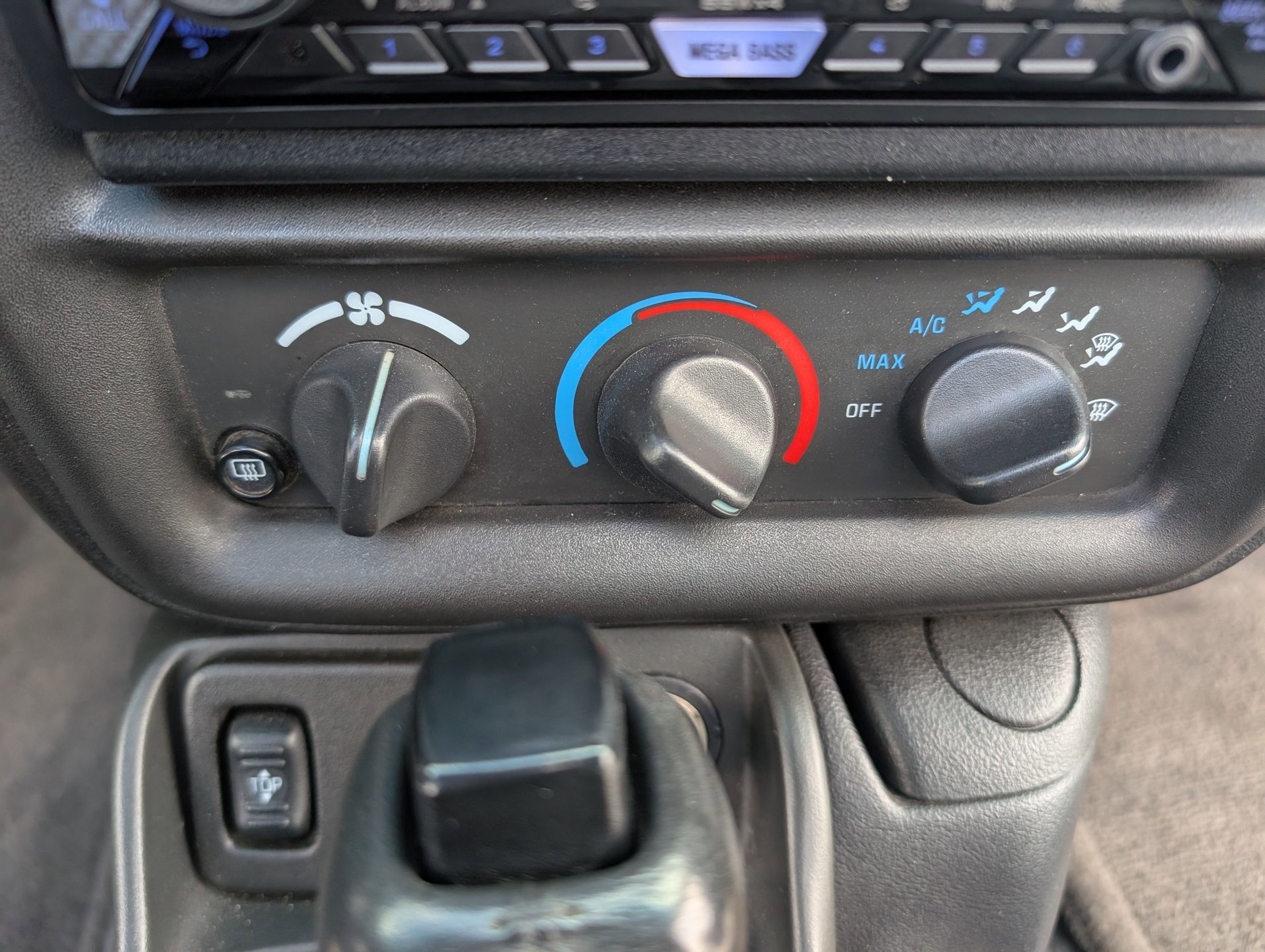 Used 2001 Chevrolet Camaro Z28 w/ SS Performance/Appearance Pkg image 68