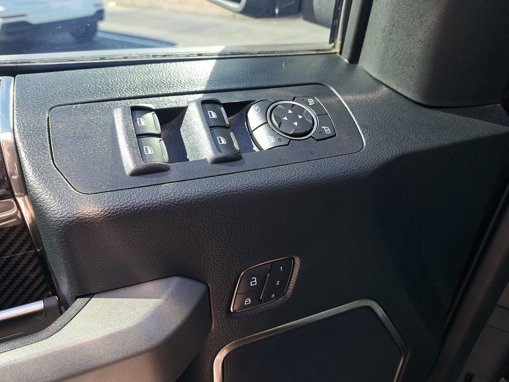 Used 2019 Ford F150 Raptor w/ Equipment Group 802A Luxury AWD/4WD image 32