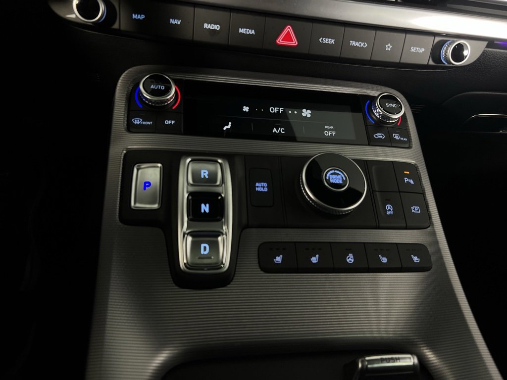 Used 2025 Hyundai Palisade Calligraphy image 22