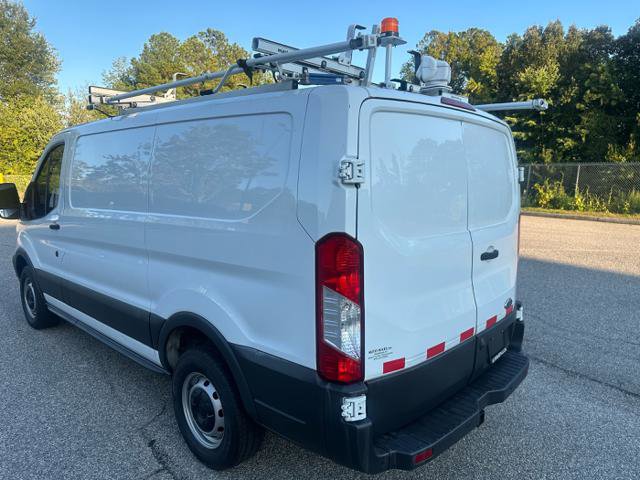 Used 2017 Ford Transit 250 130 Low Roof image 5