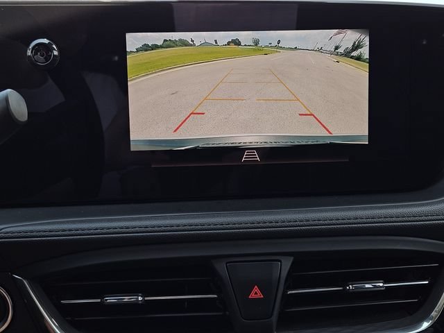 Used 2025 Buick Encore GX Preferred AWD/4WD image 17