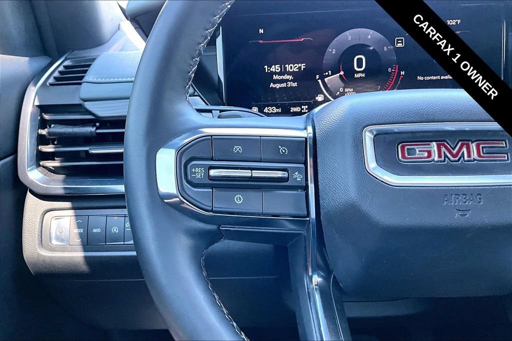 Used 2025 GMC Acadia AT4 AWD/4WD image 13