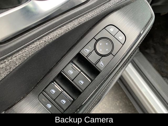 Used 2023 Nissan Rogue SV image 13