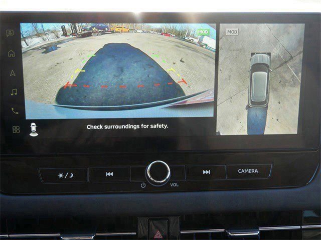 New 2026 Mitsubishi Outlander Trail Edition image 9