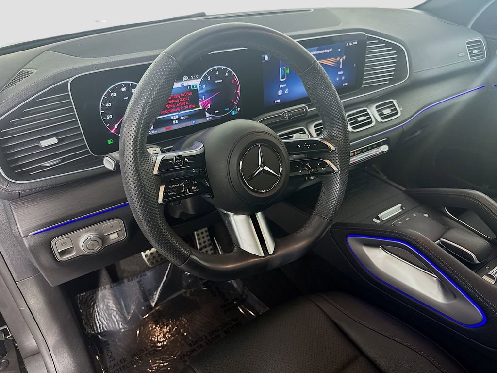 Used 2024 Mercedes-Benz GLS 450 4MATIC image 24