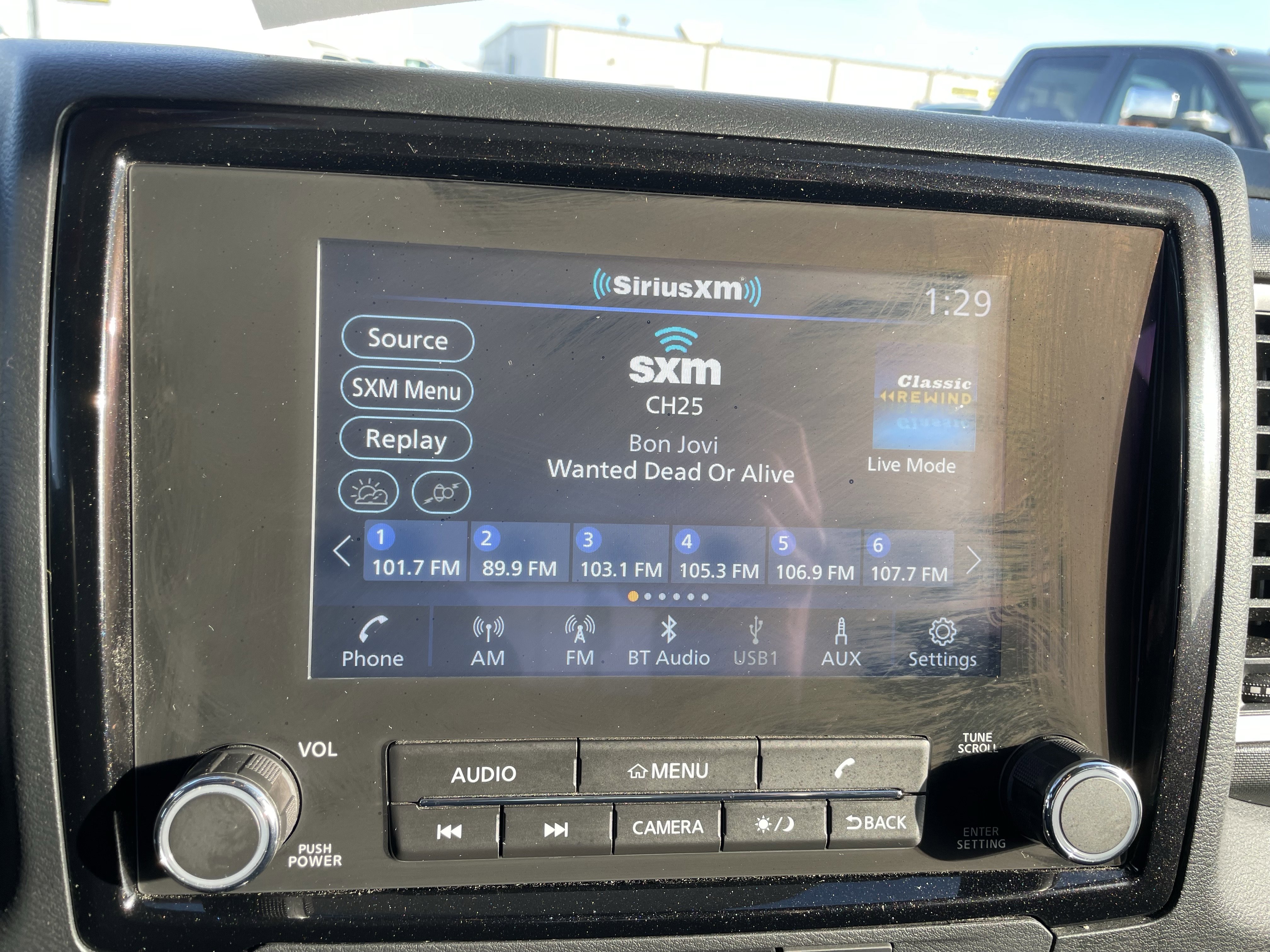 Used 2023 Nissan Frontier SV w/ Technology Package image 21