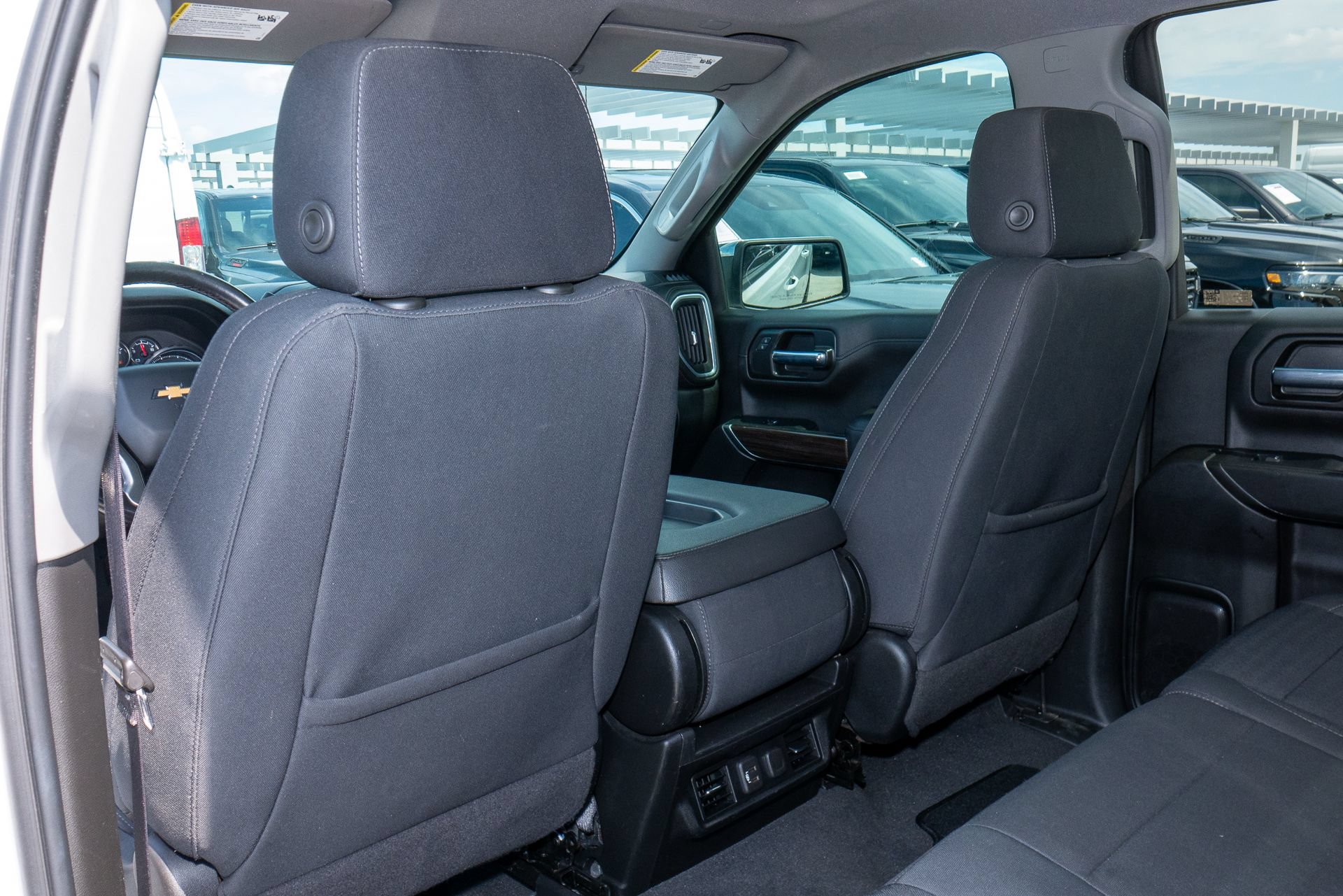 Used 2021 Chevrolet Silverado 1500 LT RWD image 17