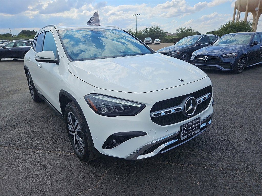 Certified 2025 Mercedes-Benz GLA 250 4MATIC image 11