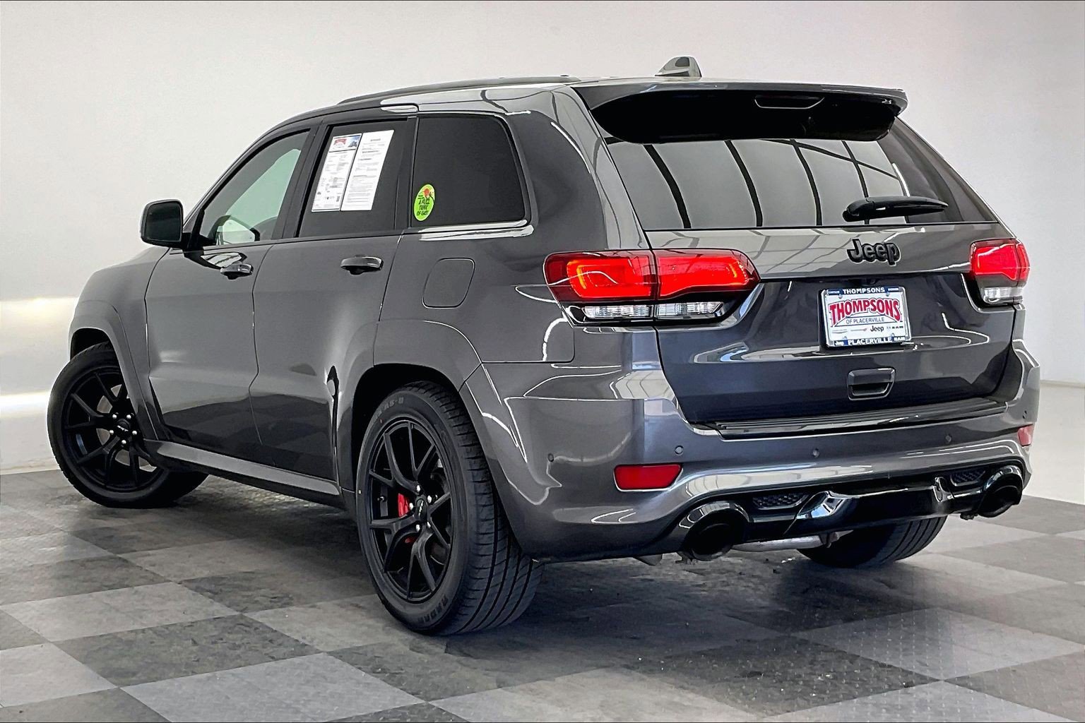 Used 2018 Jeep Grand Cherokee SRT w/ Trailer Tow Group IV AWD/4WD image 10