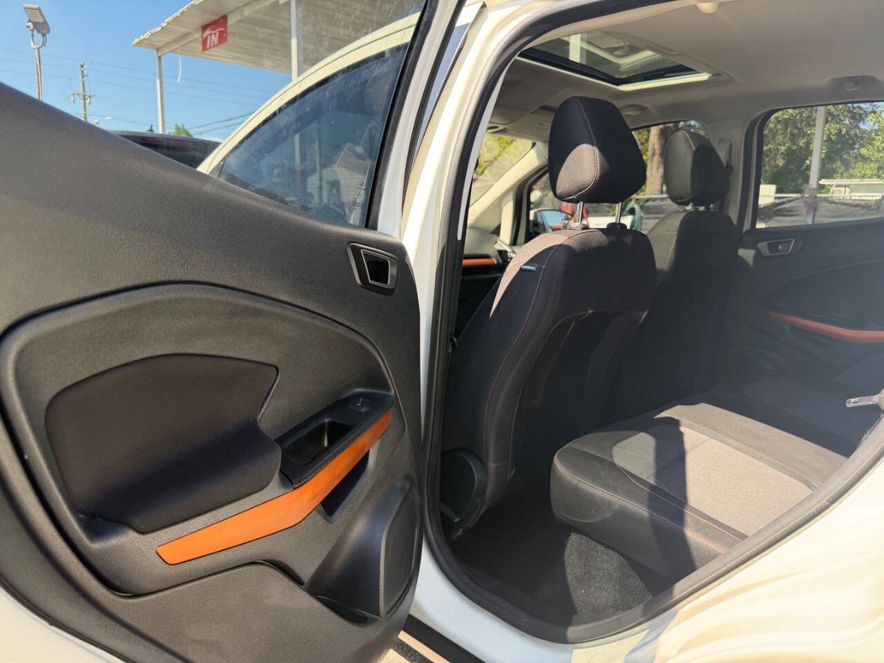 Used 2021 Ford EcoSport SE w/ SE Appearance Package FWD image 16