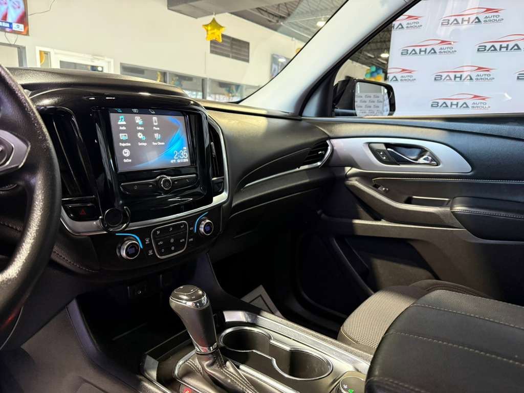 Used 2018 Chevrolet Traverse LS image 22