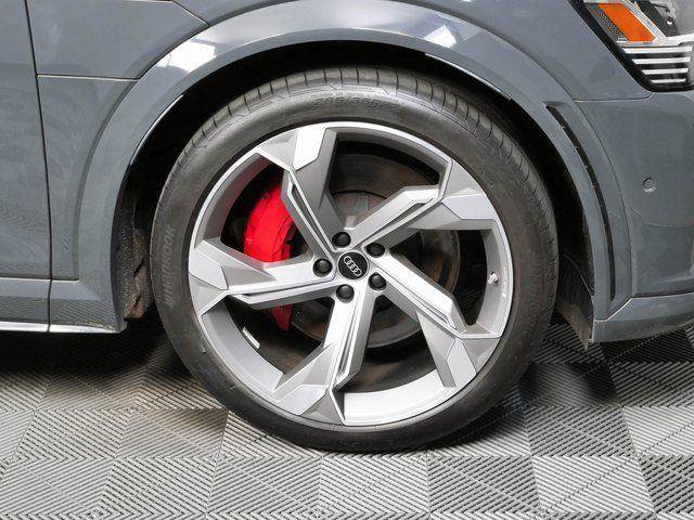 Used 2024 Audi SQ8 e-tron Premium Plus w/ Black Optic Package AWD/4WD image 41