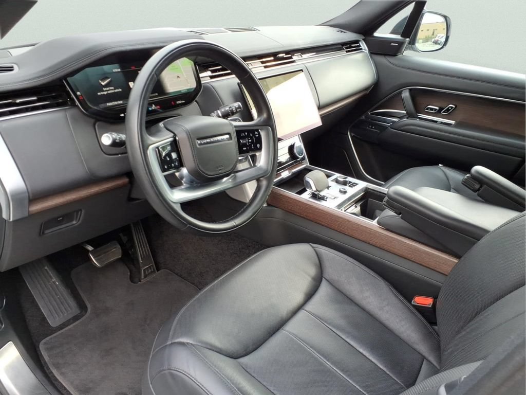 Used 2023 Land Rover Range Rover SE AWD/4WD image 13