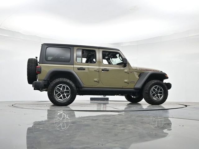 Used 2025 Jeep Wrangler Unlimited Rubicon w/ Safety Group image 30