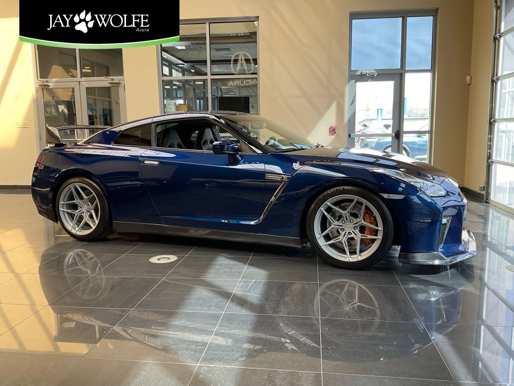 Used 2014 Nissan GT-R Premium