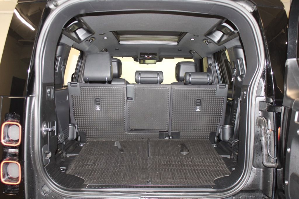 Used 2020 Land Rover Defender 110 X AWD/4WD image 51