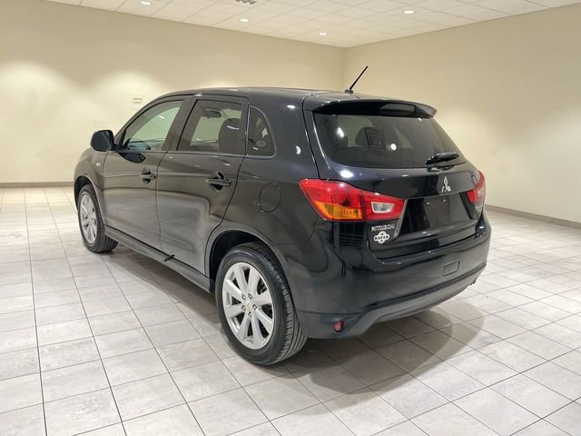 Used 2014 Mitsubishi Outlander Sport ES FWD image 3