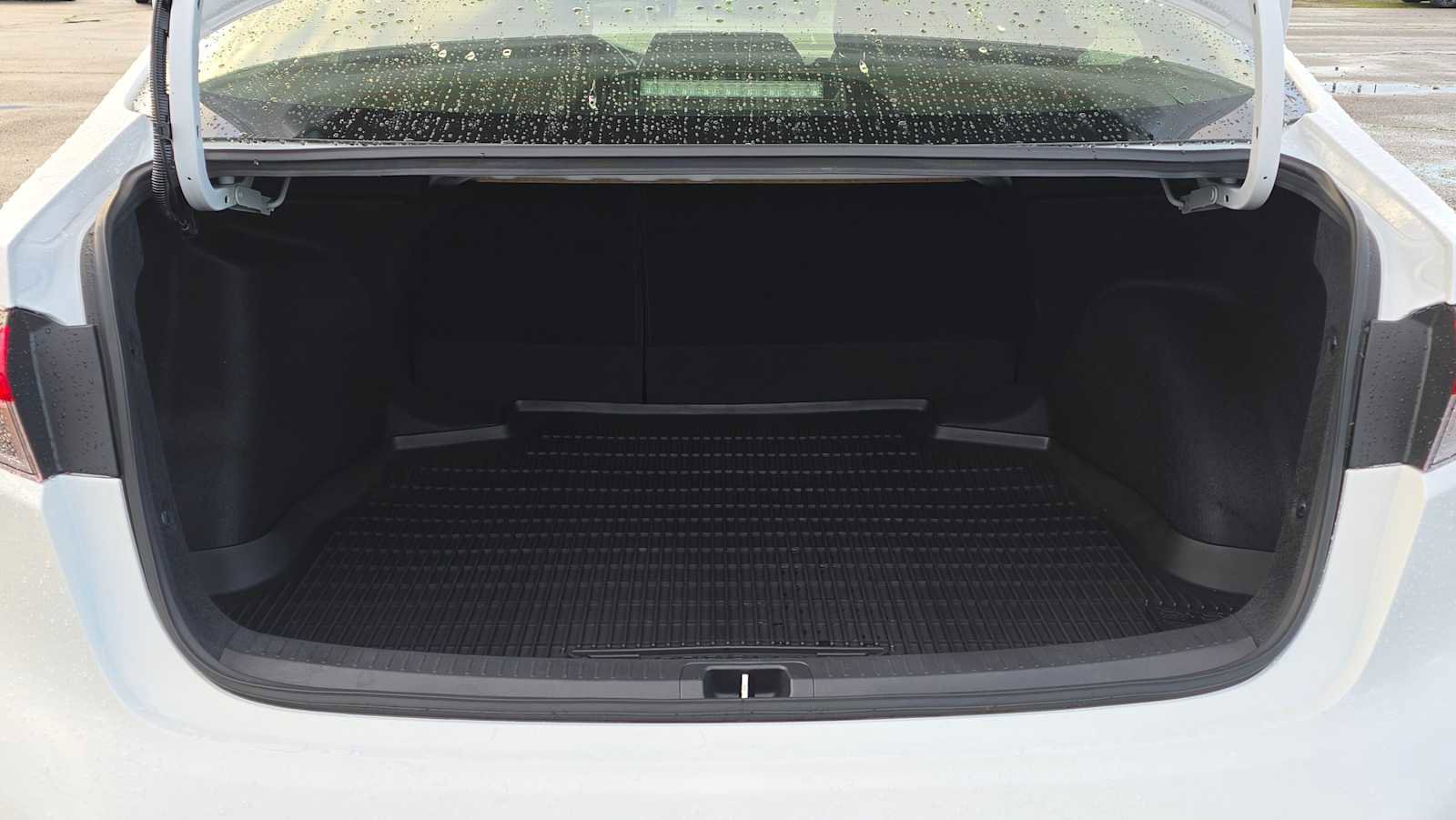 Certified 2024 Toyota Corolla SE image 18