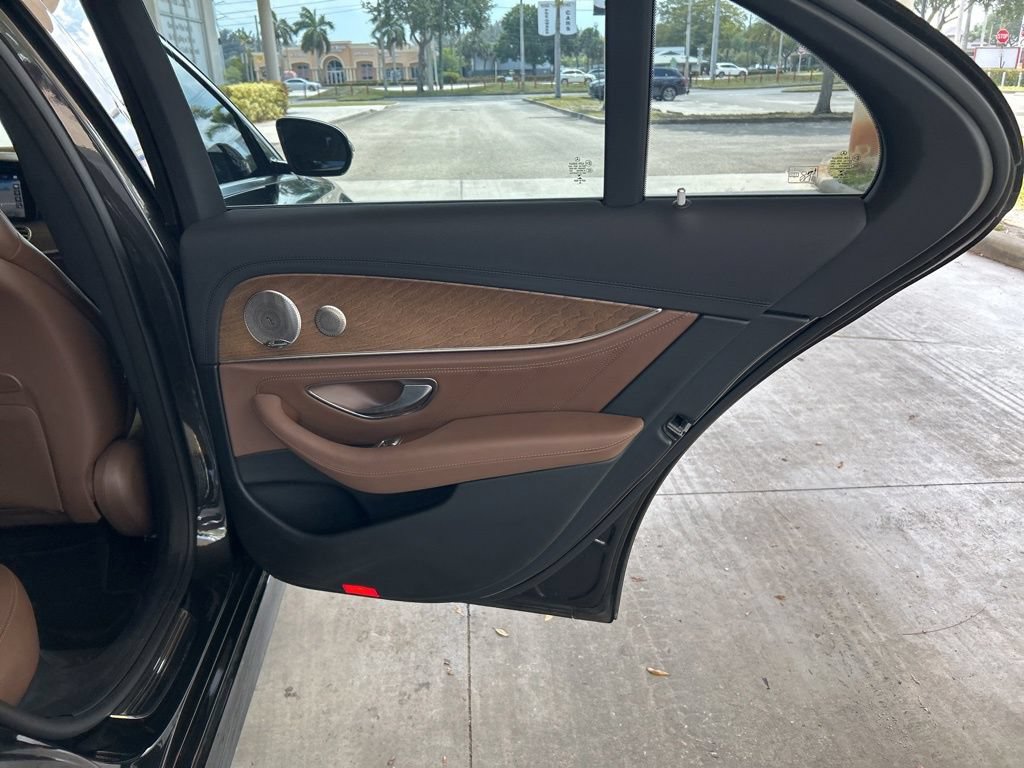Used 2021 Mercedes-Benz E 53 AMG 4MATIC Sedan image 37