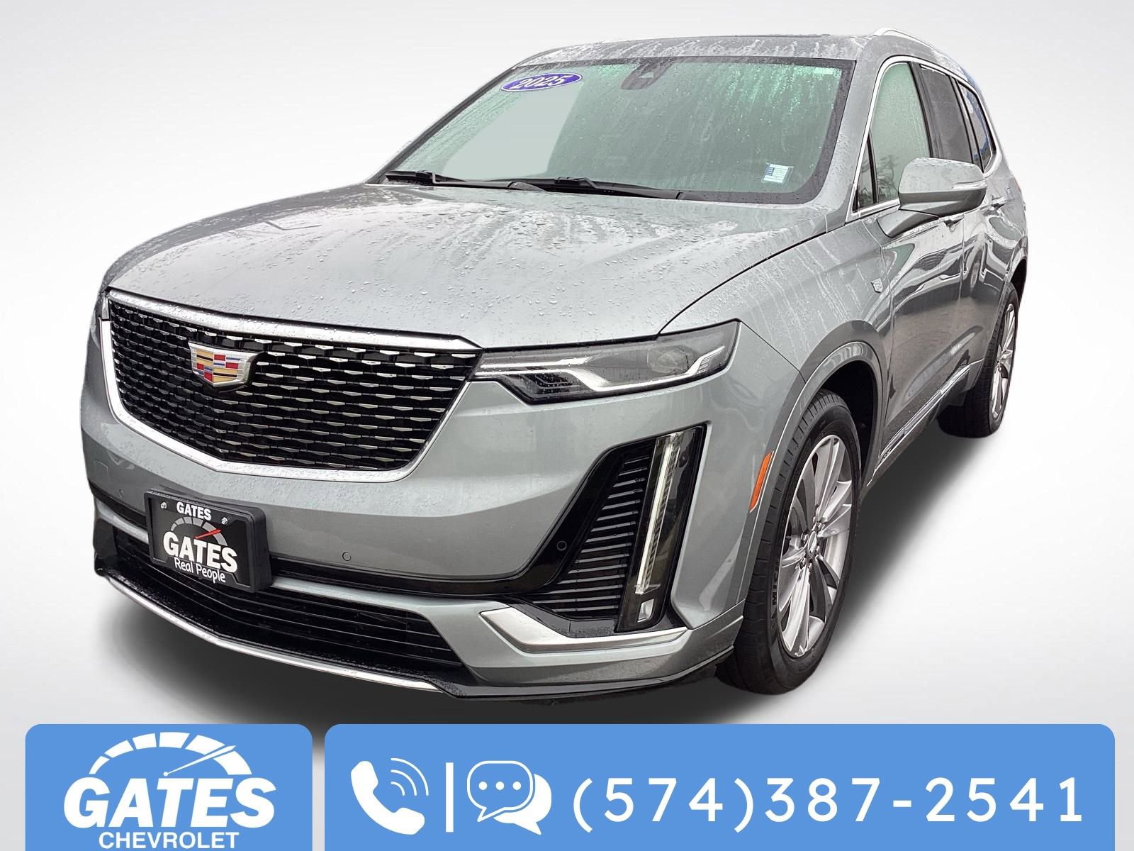 Used 2025 Cadillac XT6 Premium Luxury image 7