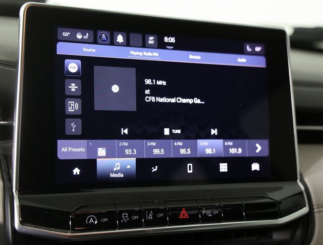 Used 2024 Jeep Compass Limited image 14