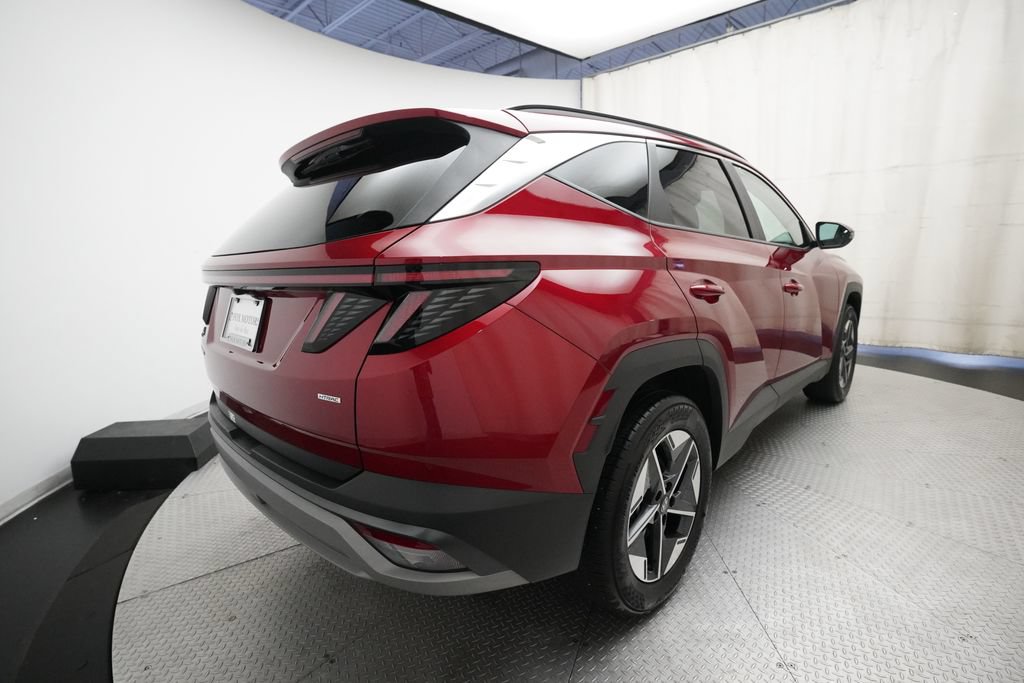 Used 2025 Hyundai Tucson SEL AWD/4WD image 13