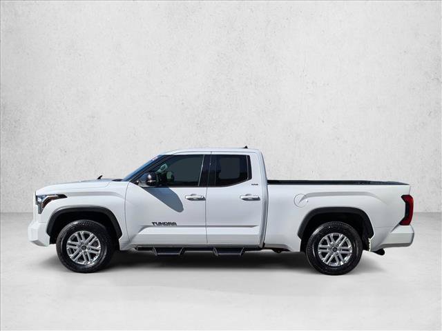 Used 2022 Toyota Tundra SR5 AWD/4WD image 9