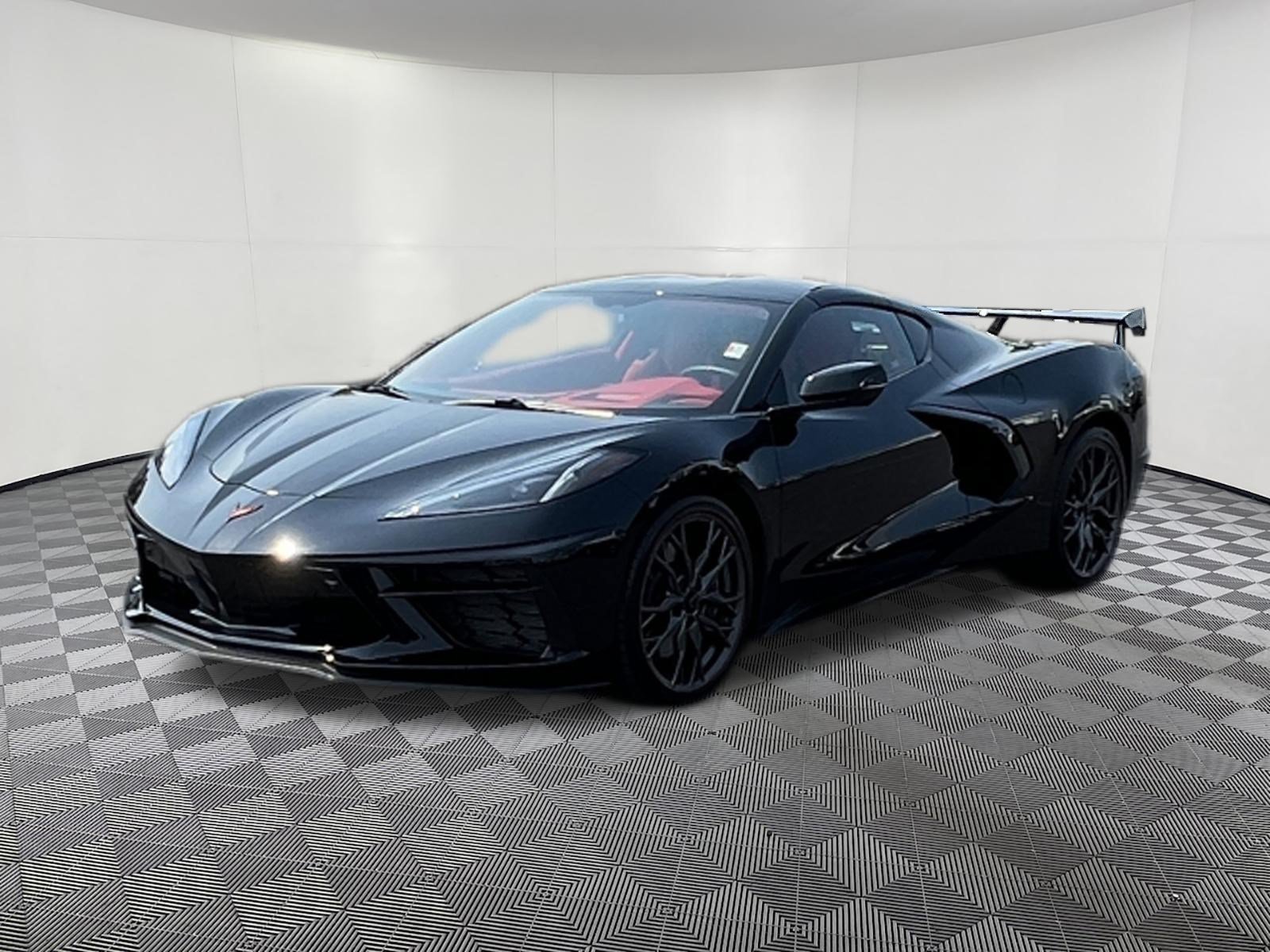 Used 2023 Chevrolet Corvette Stingray Premium Cpe w/ Z51 Performance Package RWD image 3