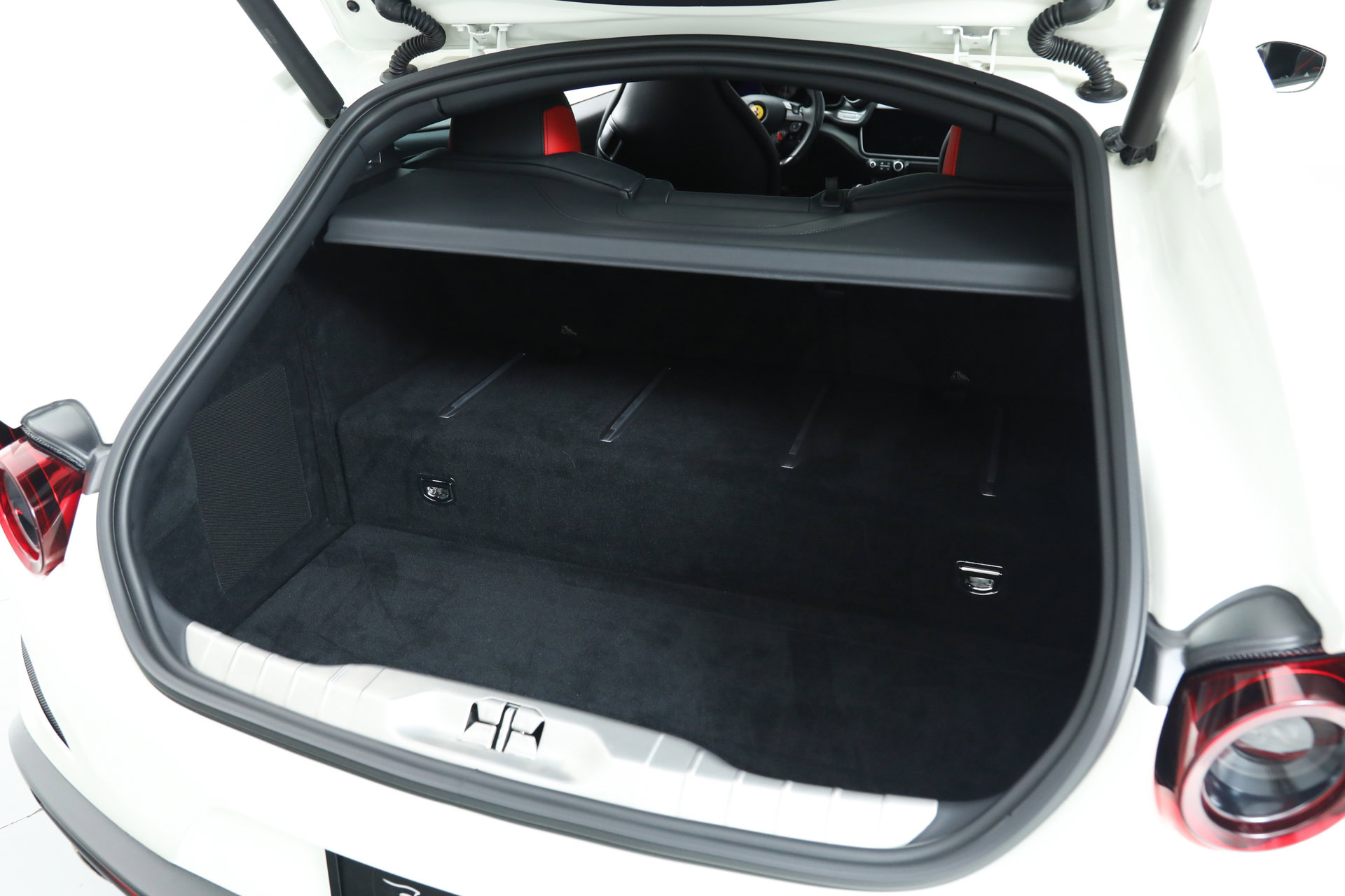 Certified 2020 Ferrari GTC4Lusso image 34