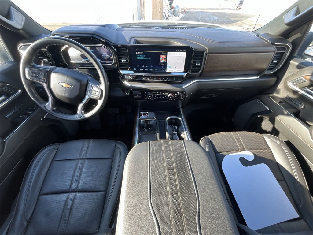 Certified 2023 Chevrolet Silverado 1500 High Country w/ Technology Package image 20