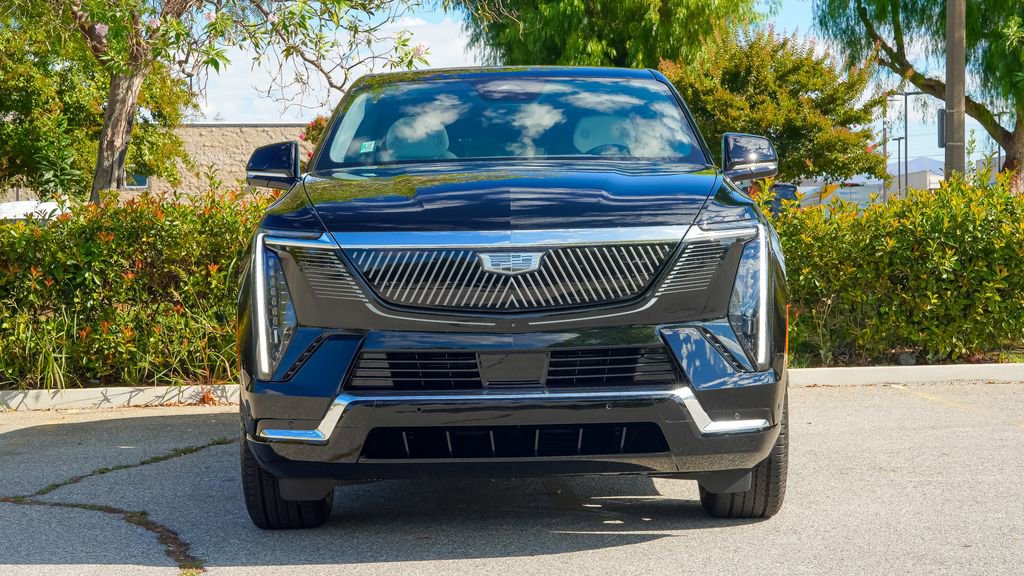 New 2026 Cadillac Escalade IQ Luxury 1 AWD/4WD image 4