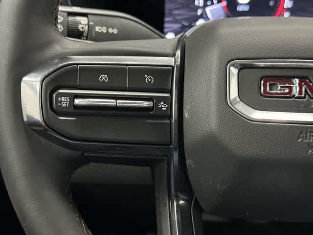 Used 2023 GMC Canyon AT4 w/ AT4 Premium Package AWD/4WD image 17