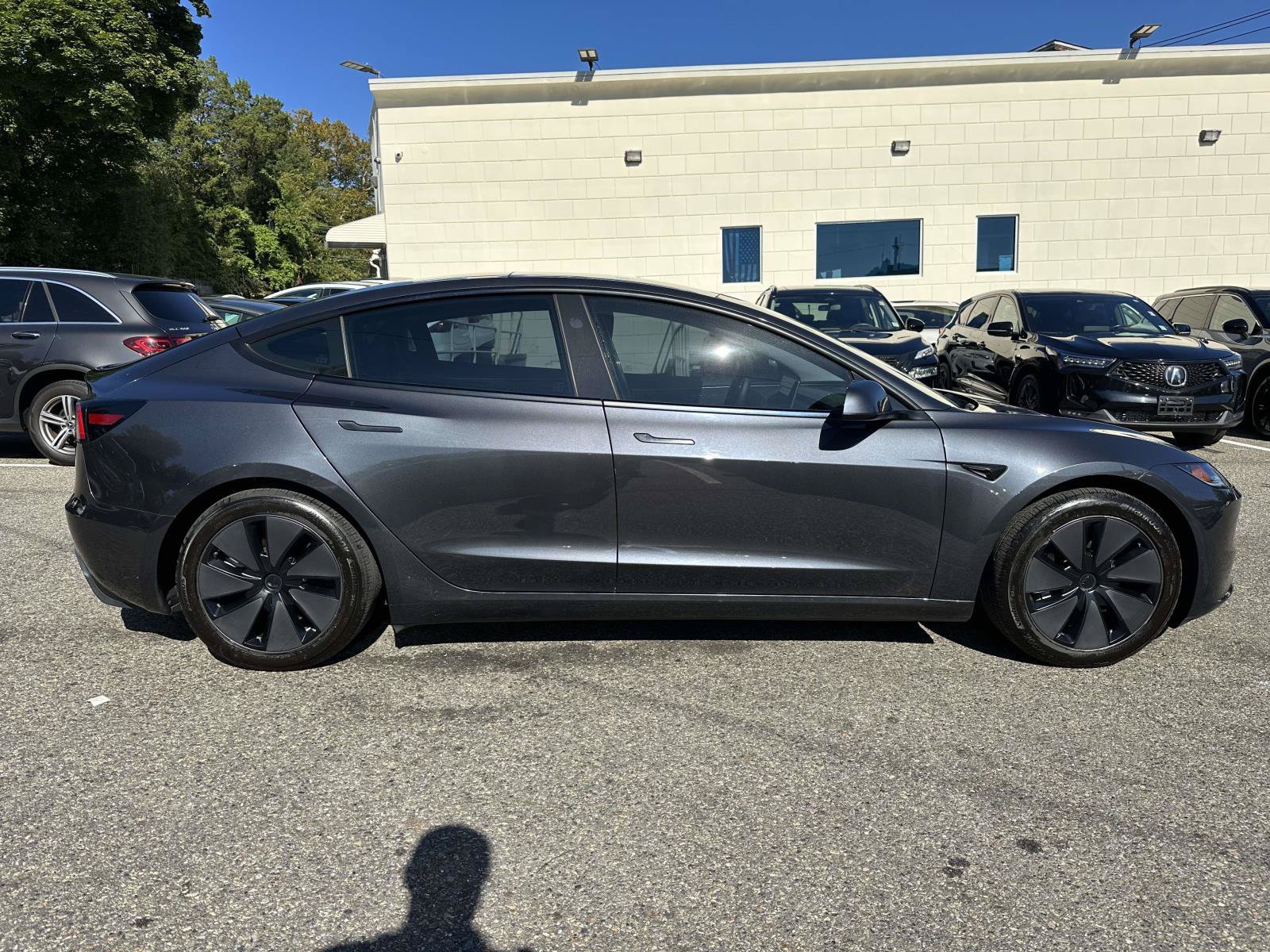 Used 2024 Tesla Model 3 Standard Range RWD image 2