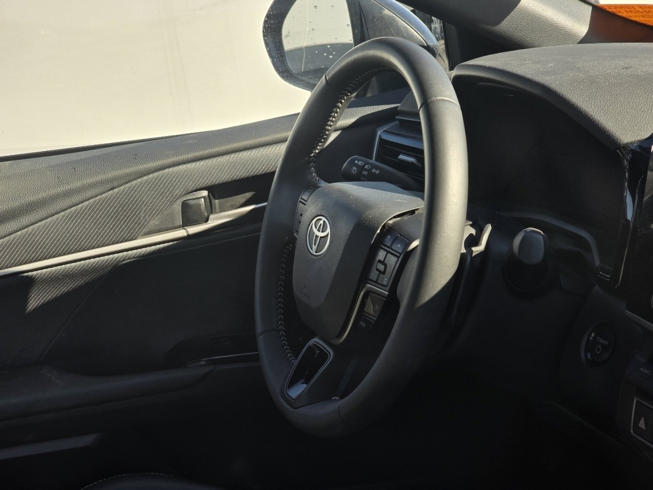 Certified 2025 Toyota Camry SE image 17