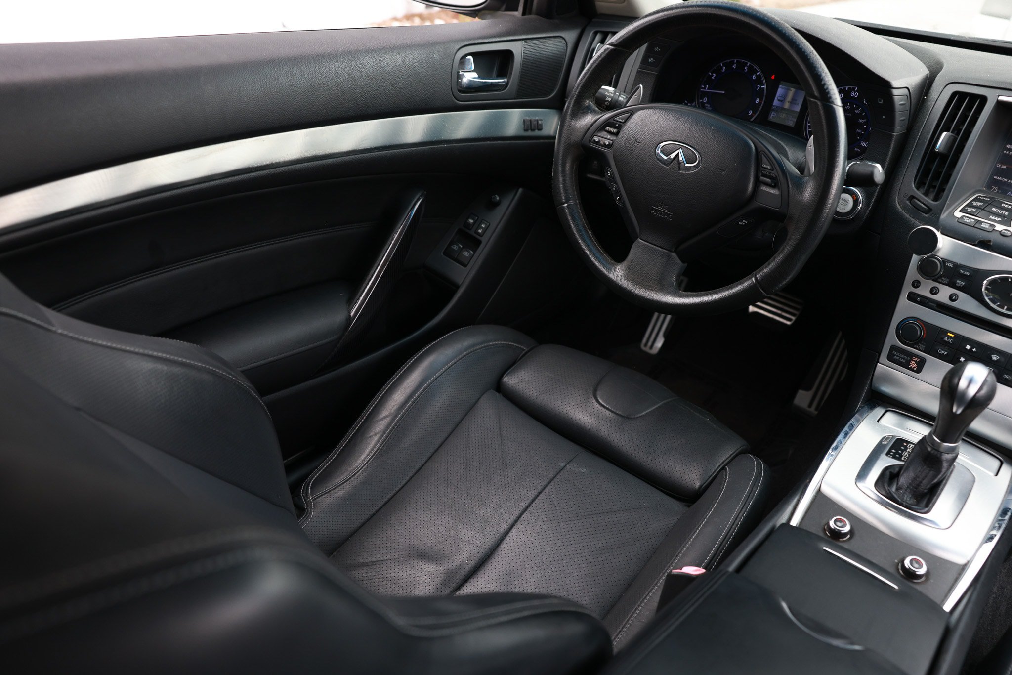 Used 2015 INFINITI Q60 Journey w/ Premium Package RWD image 24