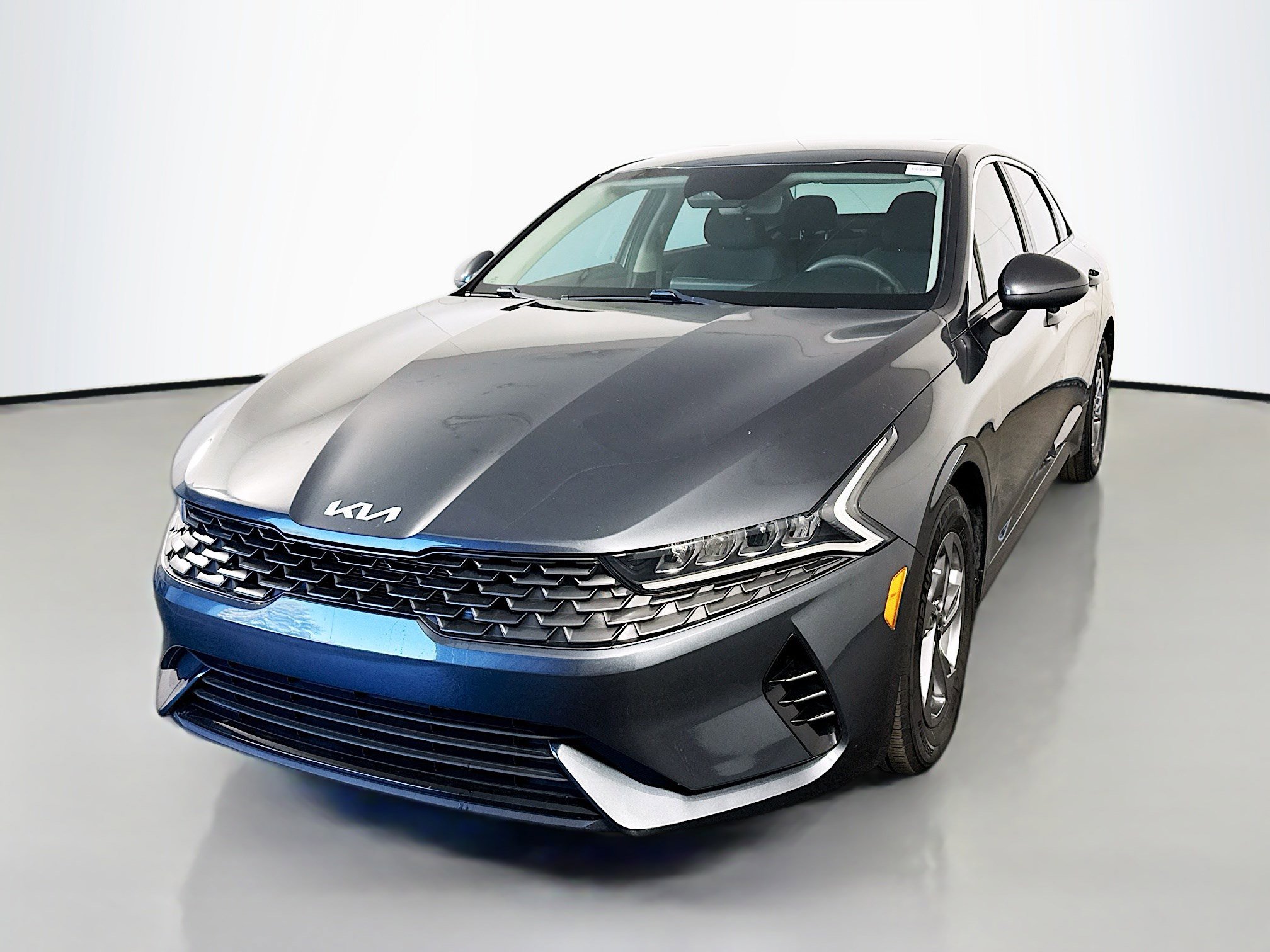 Used 2023 Kia K5 LXS image 4