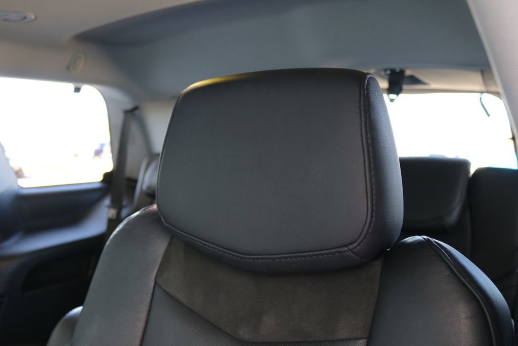 Used 2019 Cadillac Escalade Luxury image 26