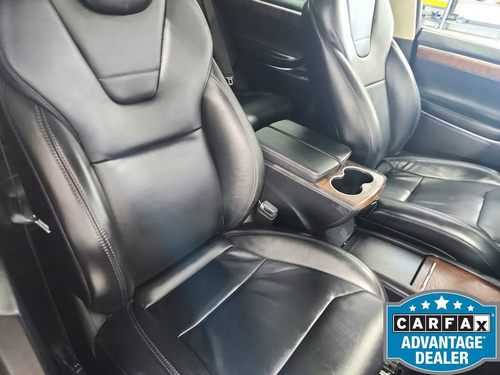 Used 2017 Tesla Model X 75D AWD/4WD image 25