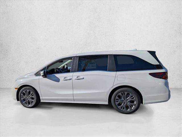 New 2026 Honda Odyssey Touring image 5
