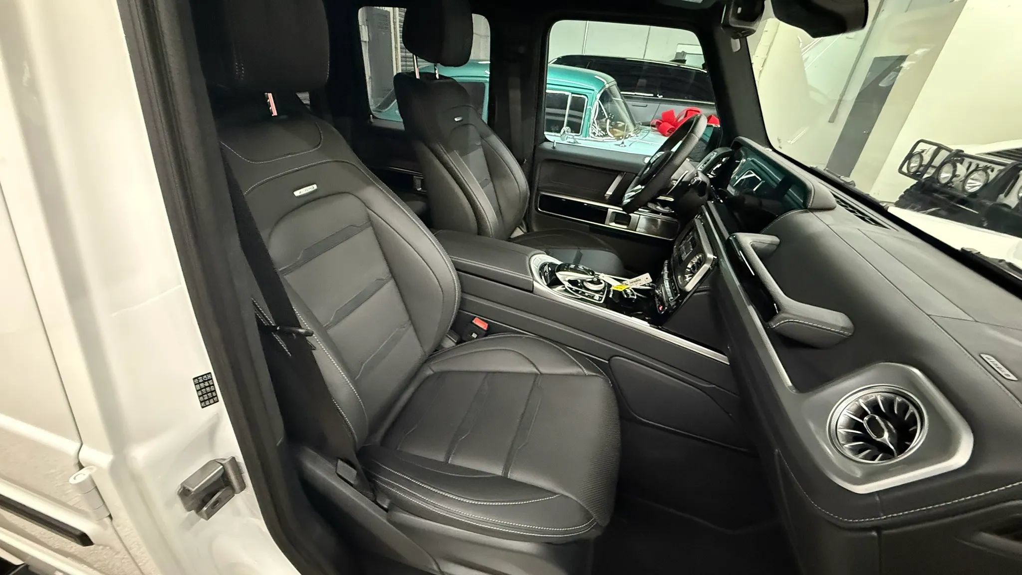 Used 2024 Mercedes-Benz G 63 AMG 4MATIC w/ AMG Night Package Plus image 20