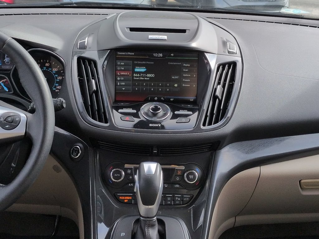 Used 2015 Ford Escape Titanium w/ Equipment Group 301A AWD/4WD image 18