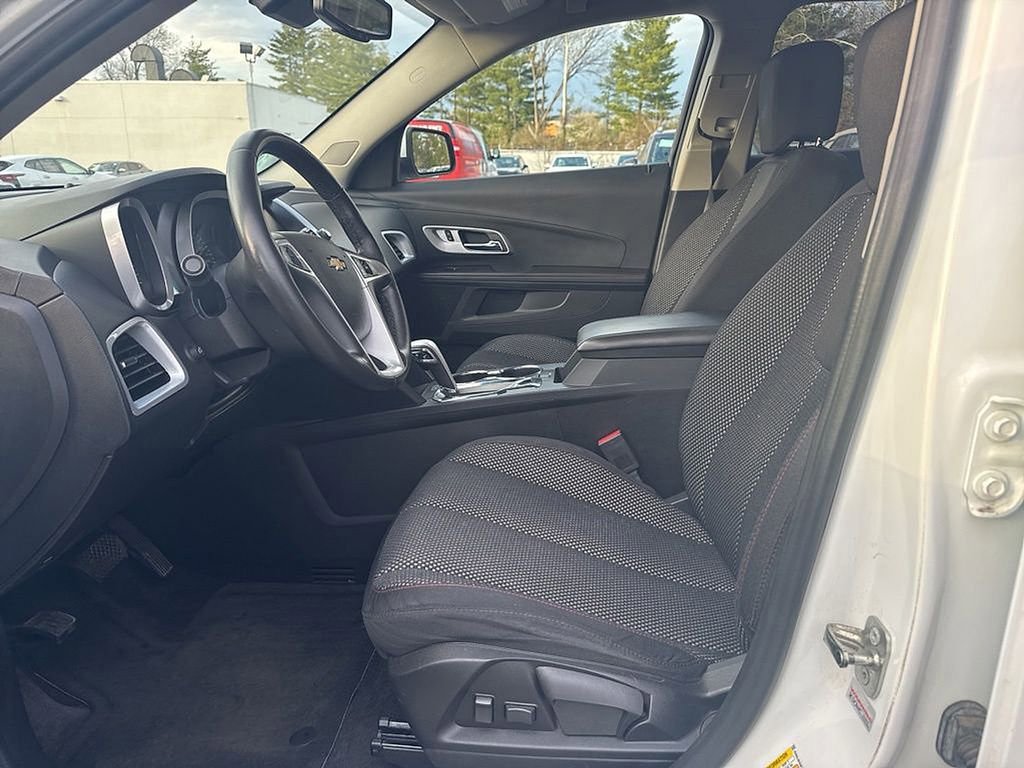 Used 2015 Chevrolet Equinox LT image 10