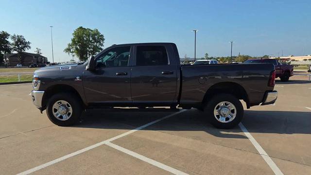Used 2026 RAM 2500 Tradesman w/ Chrome Appearance Group AWD/4WD image 5