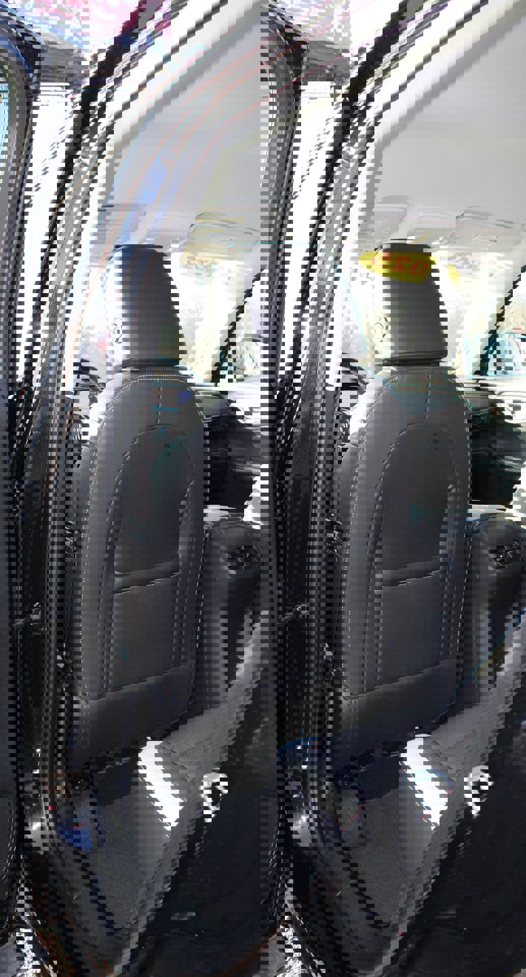 Used 2025 Buick Envision Sport Touring image 19