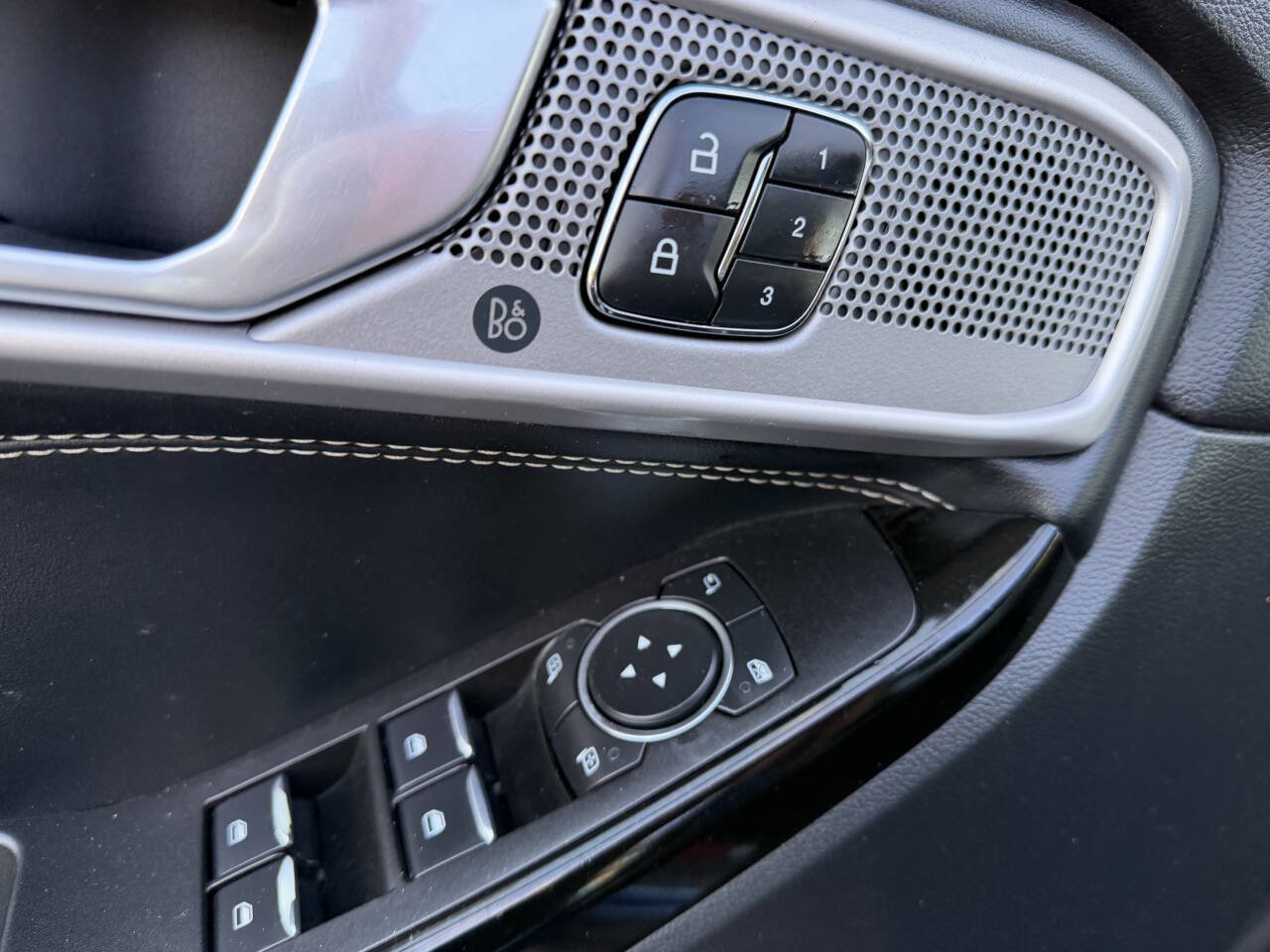 Used 2021 Ford Explorer ST w/ Equipment Group 401A image 25