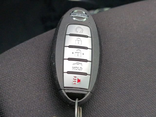 Used 2023 Nissan Sentra SR w/ Trunk Package FWD image 26